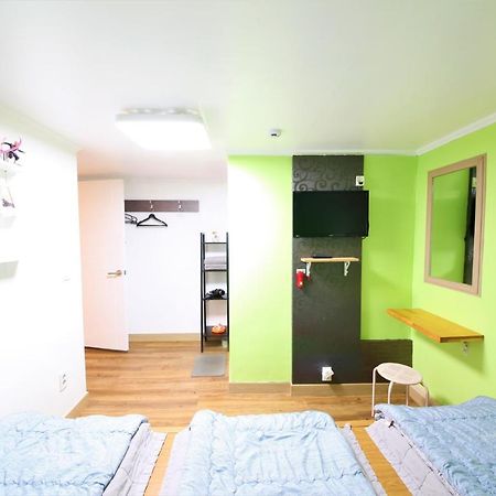 Twin Panda Guesthouse Seul Esterno foto