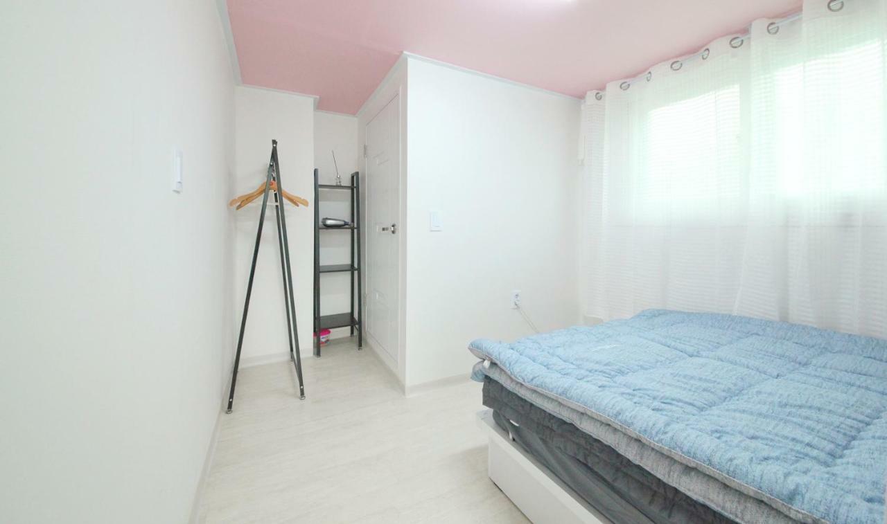 Twin Panda Guesthouse Seul Esterno foto