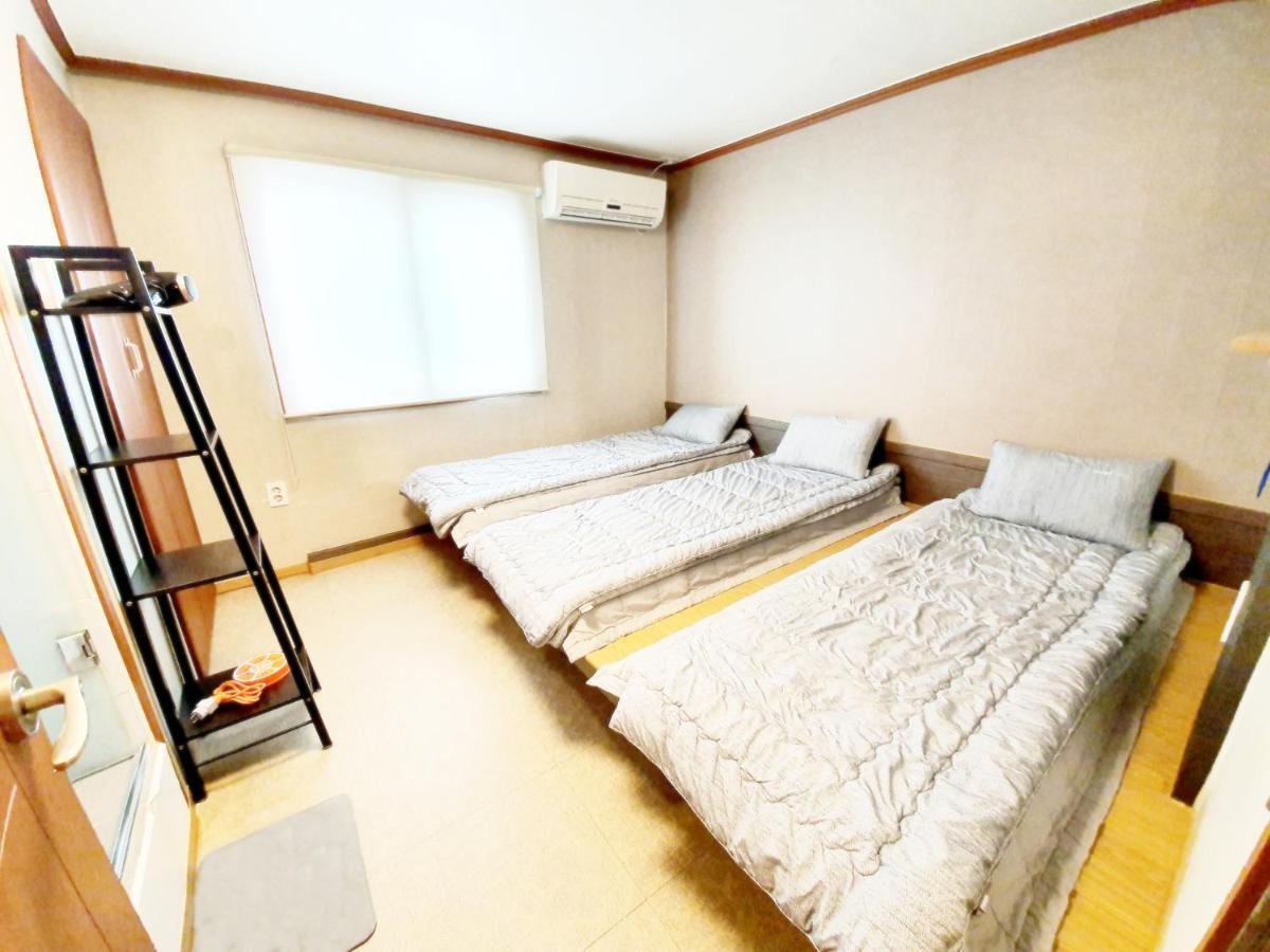 Twin Panda Guesthouse Seul Esterno foto