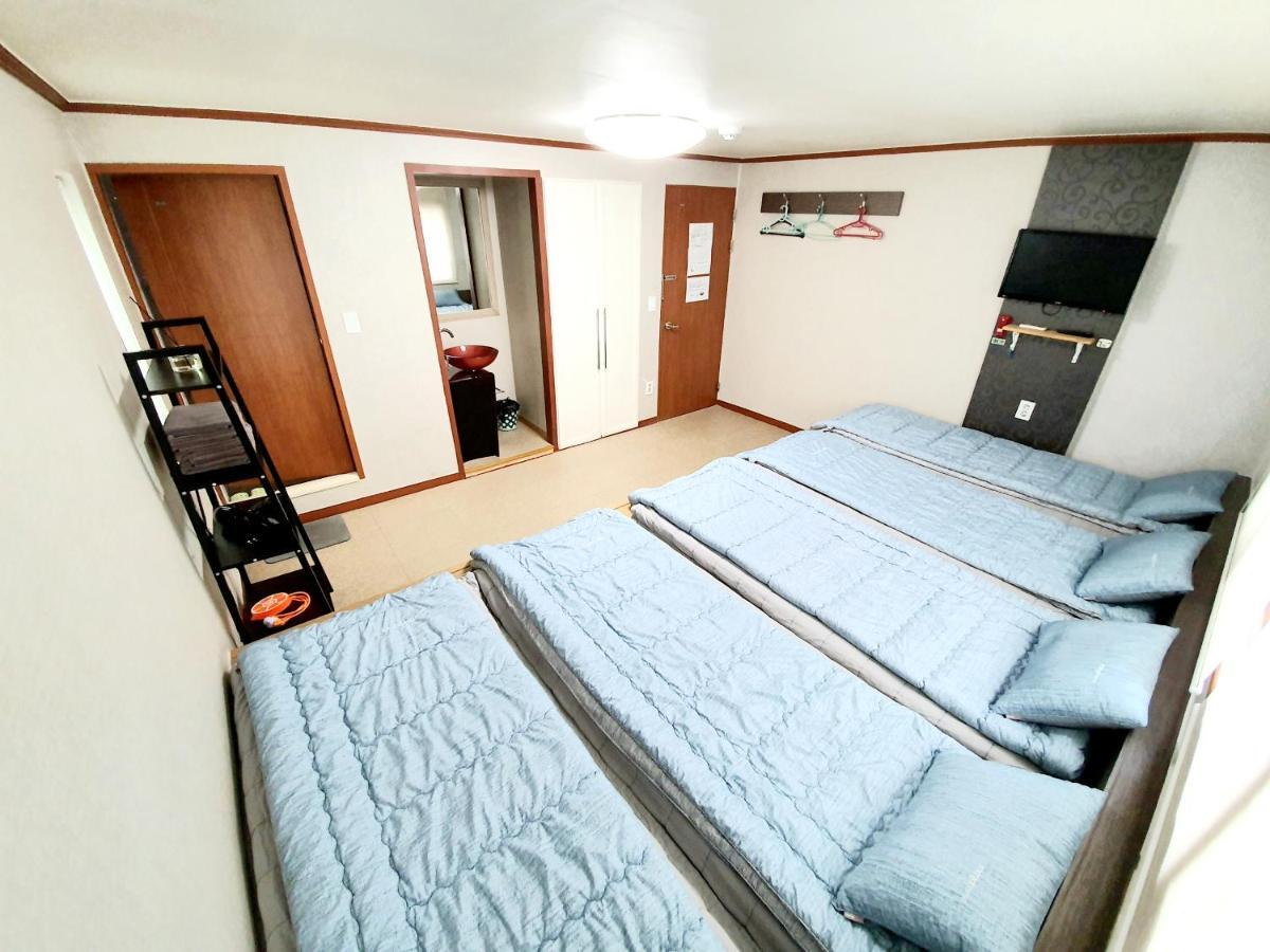 Twin Panda Guesthouse Seul Esterno foto