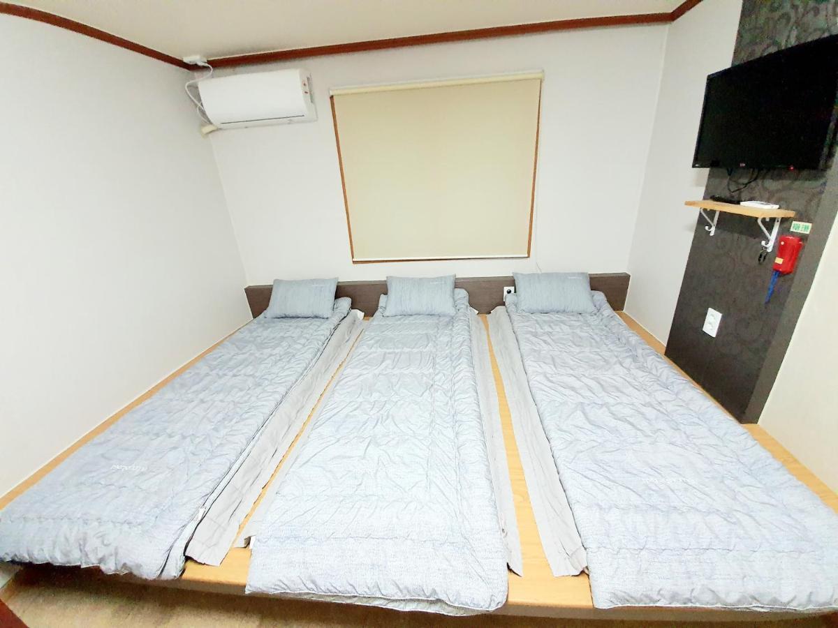 Twin Panda Guesthouse Seul Esterno foto