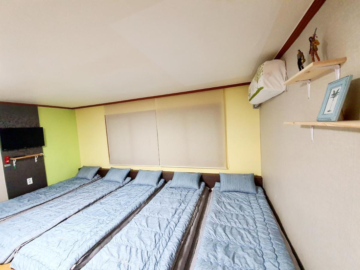 Twin Panda Guesthouse Seul Esterno foto