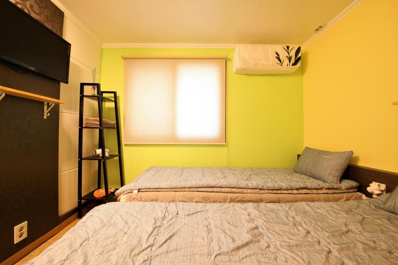Twin Panda Guesthouse Seul Esterno foto