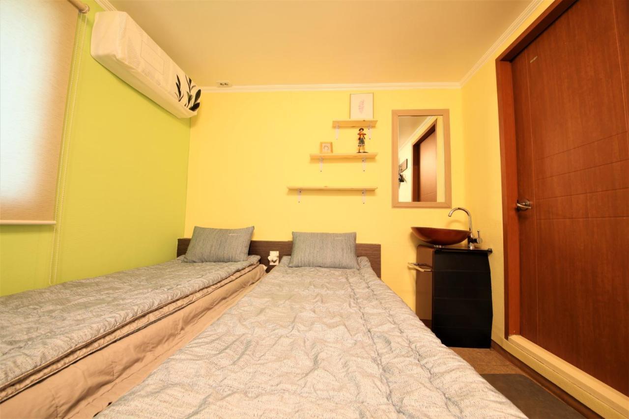 Twin Panda Guesthouse Seul Esterno foto